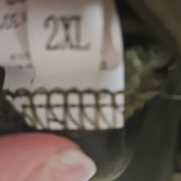 Silk pajamas - Picture 4 of 6